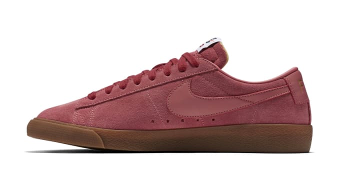 nike sb blazer low gt supreme desert bloom