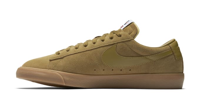nike sb blazer low gt supreme golden beige