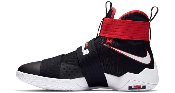 lebron soldier 10 black and white