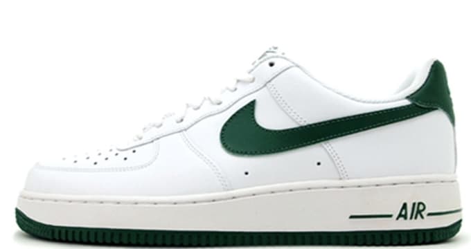 nike air force with green swoosh