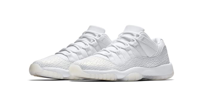 jordan 11 retro low heiress pure platinum