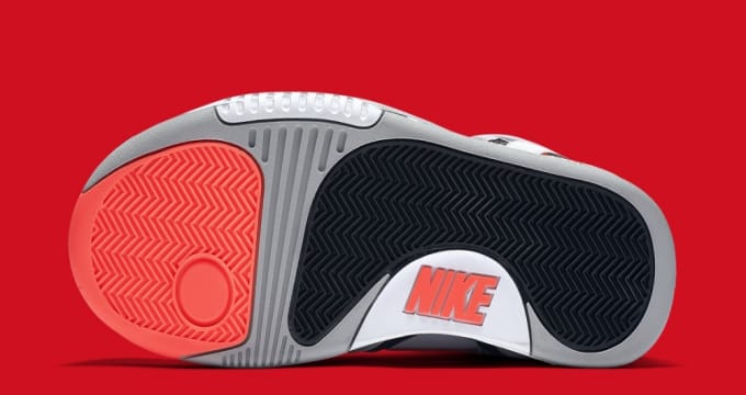 nike air tech challenge 2 hot lava