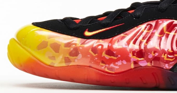 air foamposite pro area 72 asteroid