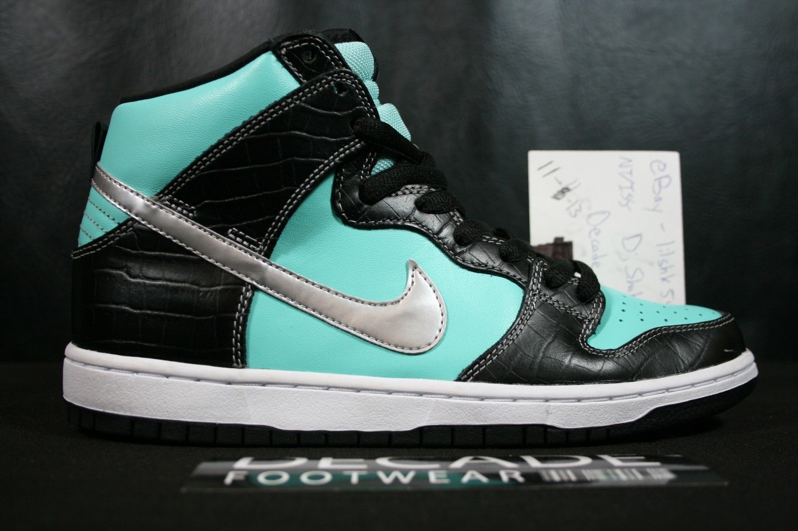 nike sb dunk high diamond tiffany