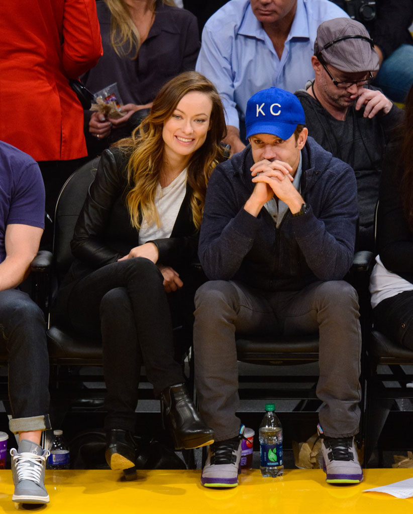 Jason Sudeikis Wearing 'Fresh Prince' Air Jordan 5 V (2)