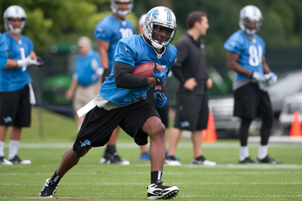 Reggie Bush Signs With Nike Sole Collector