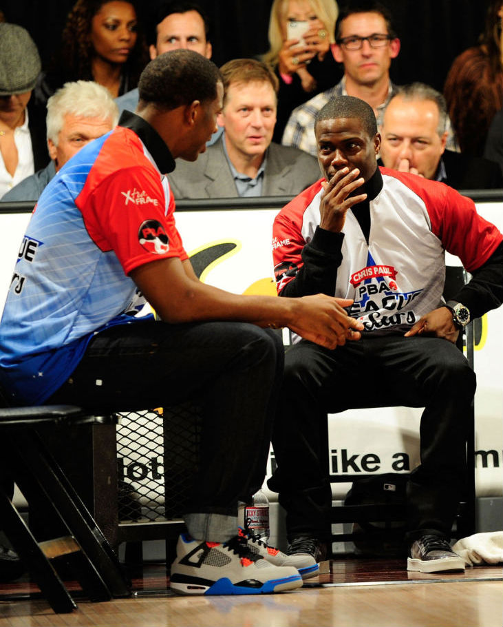 Chris Paul Wears Air Jordan IV 4 Grey Blue Red Pop Art (2)