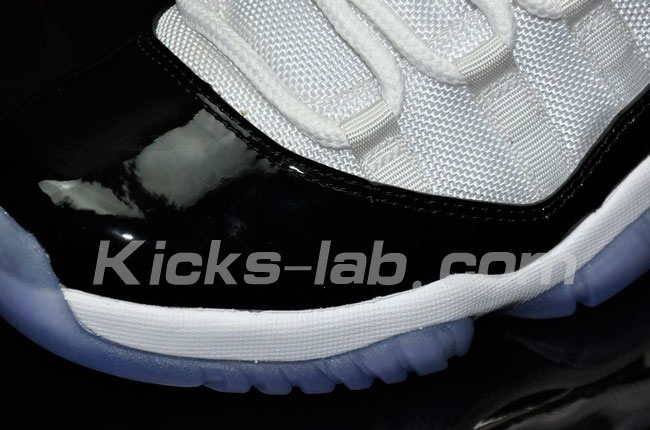 Air Jordan XI 11 Concord 378037-107