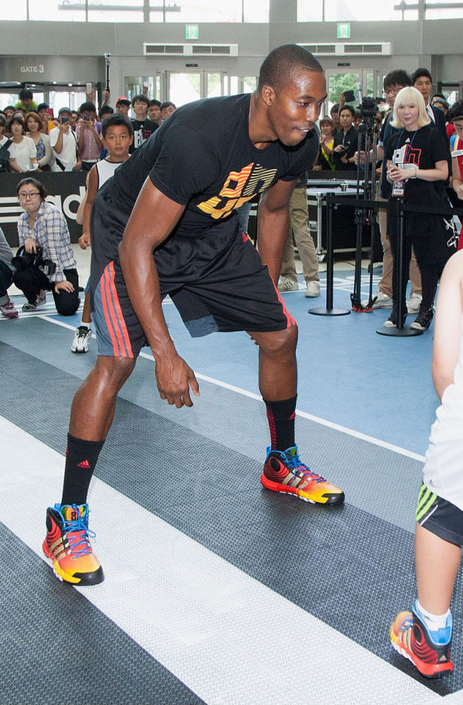 Dwight Howard Wearing "World Tour" adidas D Howard 4 In Seoul (21)