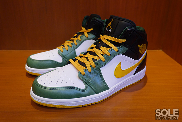 jordan 1 mid sonics