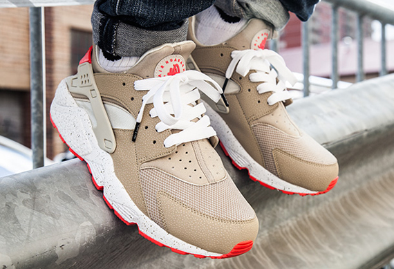 Nike huarache 2025 light beige