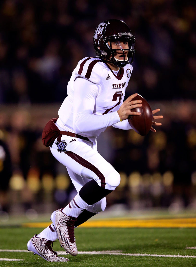 Johnny Manziel wearing adidas adizero 5-Star 3.0 Camouflage (3)