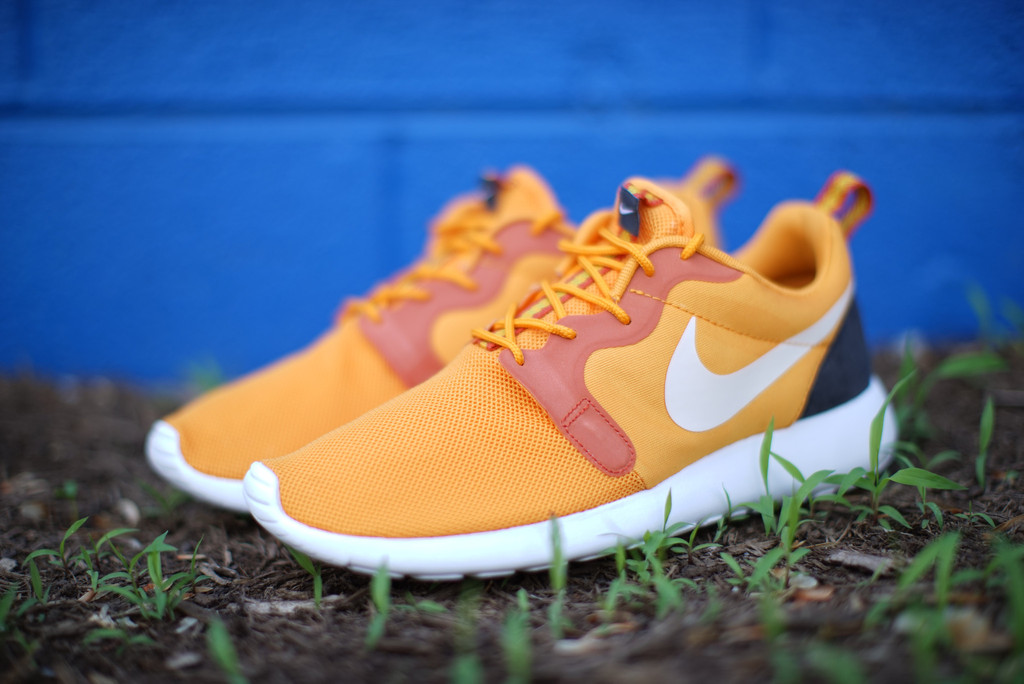 Nike roshe run clearance orange