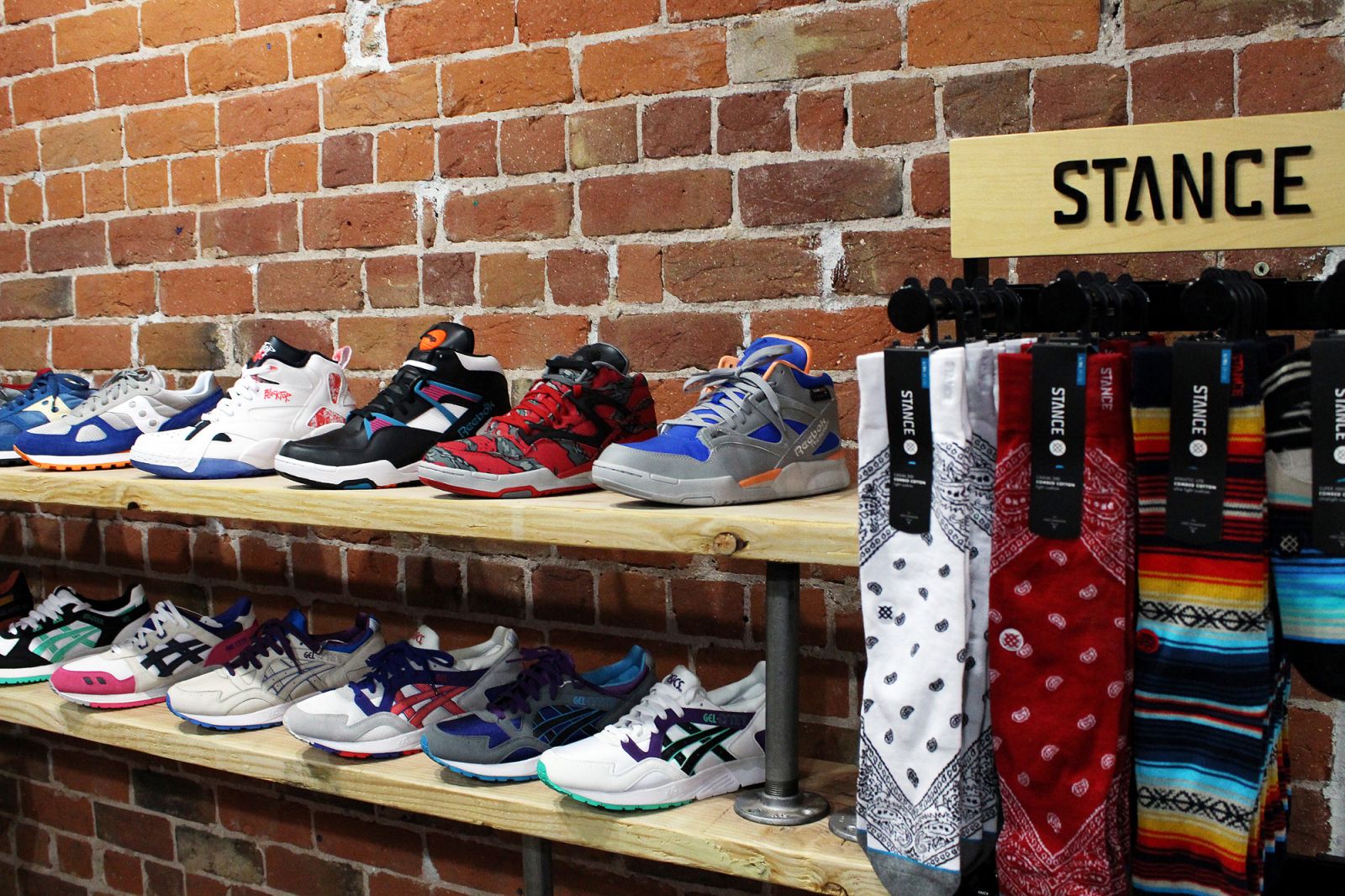 sneaker store on melrose