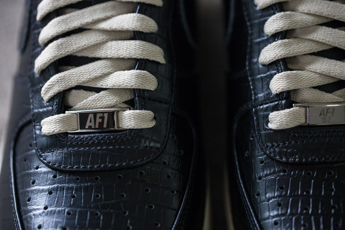 Detailed Look fragment design x Nike Air Force 1 FRAGMENT