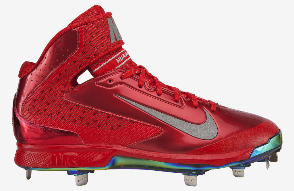 red white and blue nike baseball cleats