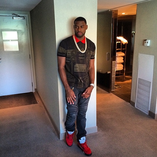 Tyreke Evans wearing Air Jordan V 5 Toro