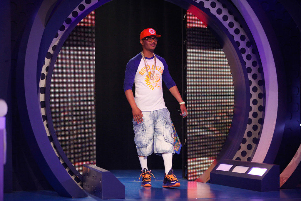 T.I. Wears Nike LeBron X PS Elite Superhero (2)