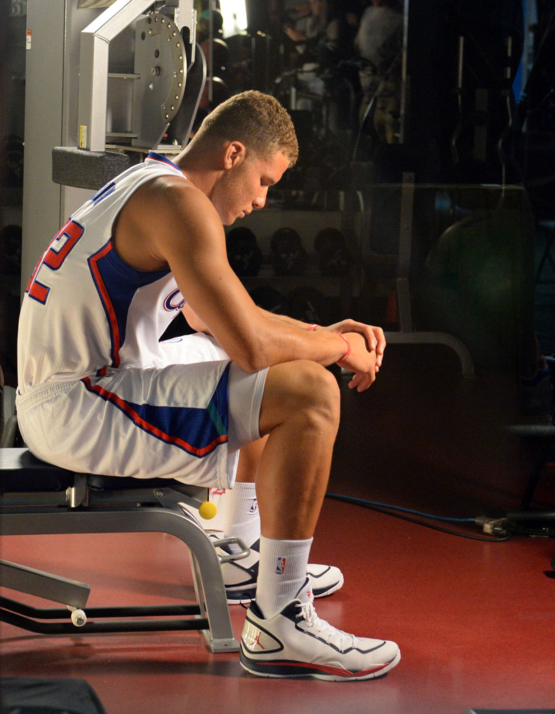 Blake Griffin wearing Jordan Super.Fly 2 PO PE