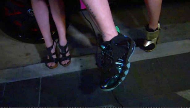 nike barkley posite max eggplant