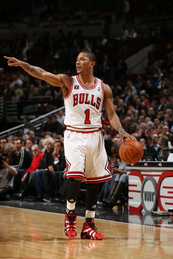 Sneaker Watch: Derrick Rose Goes Crazy Against Heat | Sole Collector