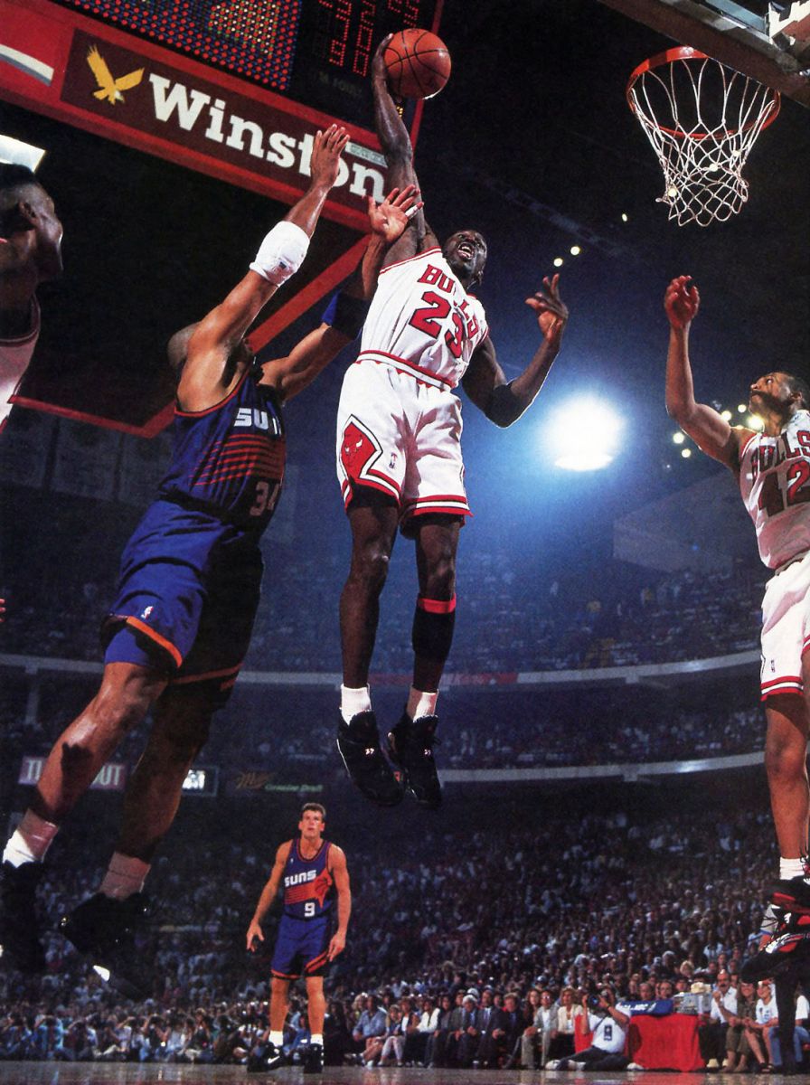 Flashback // Michael Jordan in the Air Jordan VIII Playoffs
