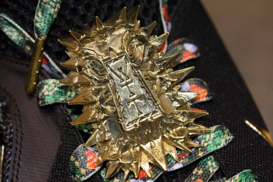 Lebron 9 watch outlet the throne gold