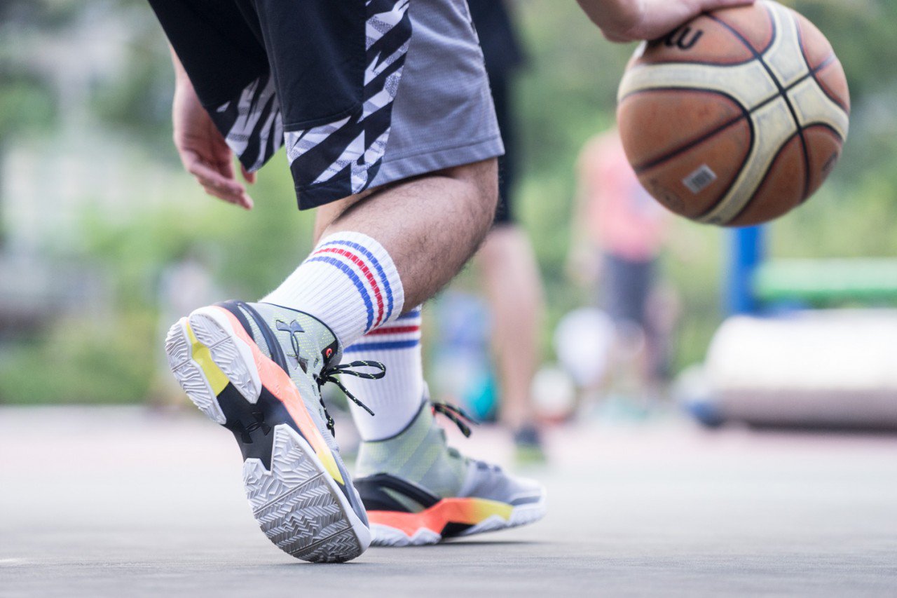 Under Armour Curry 2 Looks Like On-Feet 