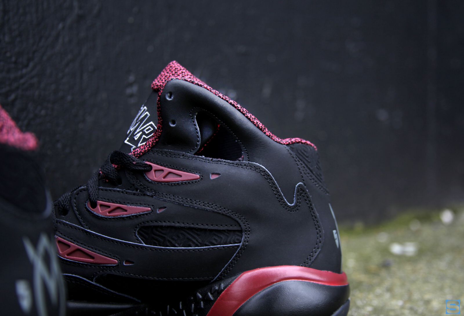 Adidas mutombo outlet 2