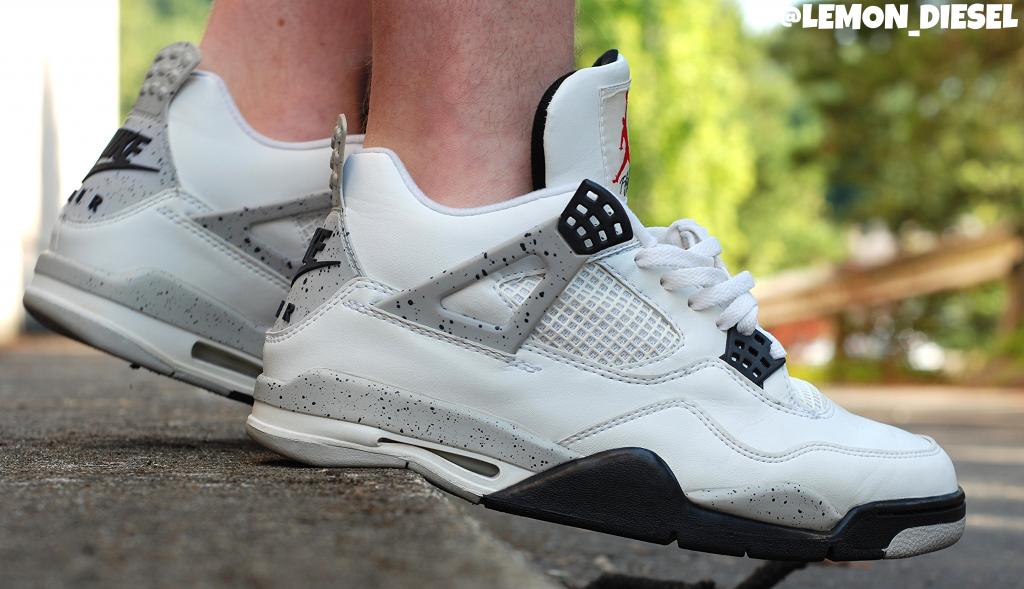 Air Jordan 4