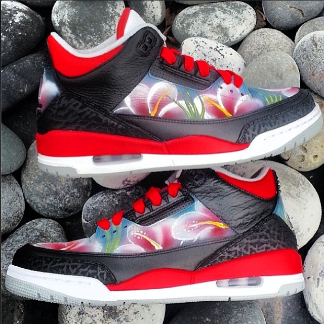 Shane Victorino Picks Up Air Jordan III 3 by Dez Customs