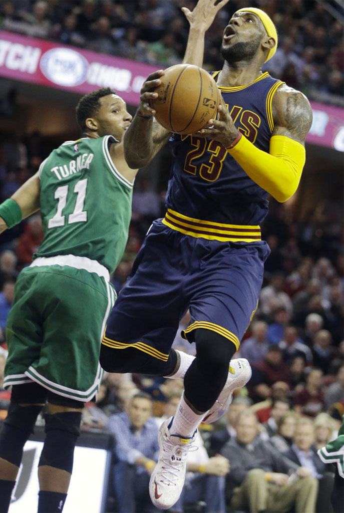 LeBron James wearing Nike LeBron XII 12 White/Red-Navy Speckle PE (3)