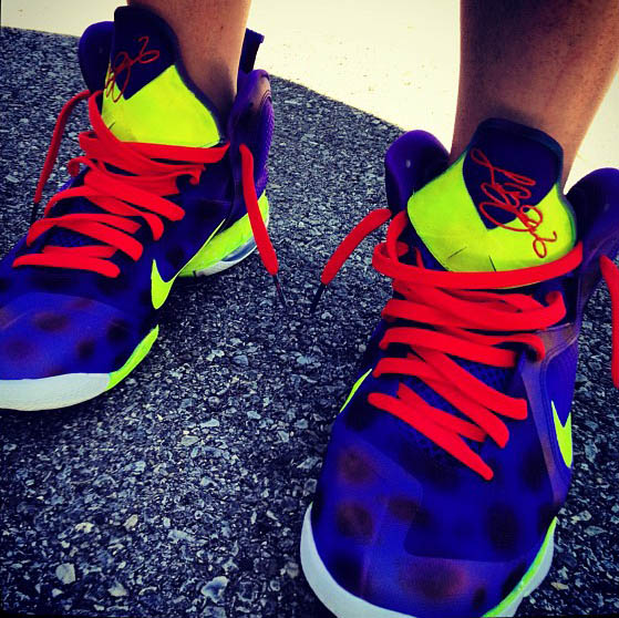 customize lebron 9