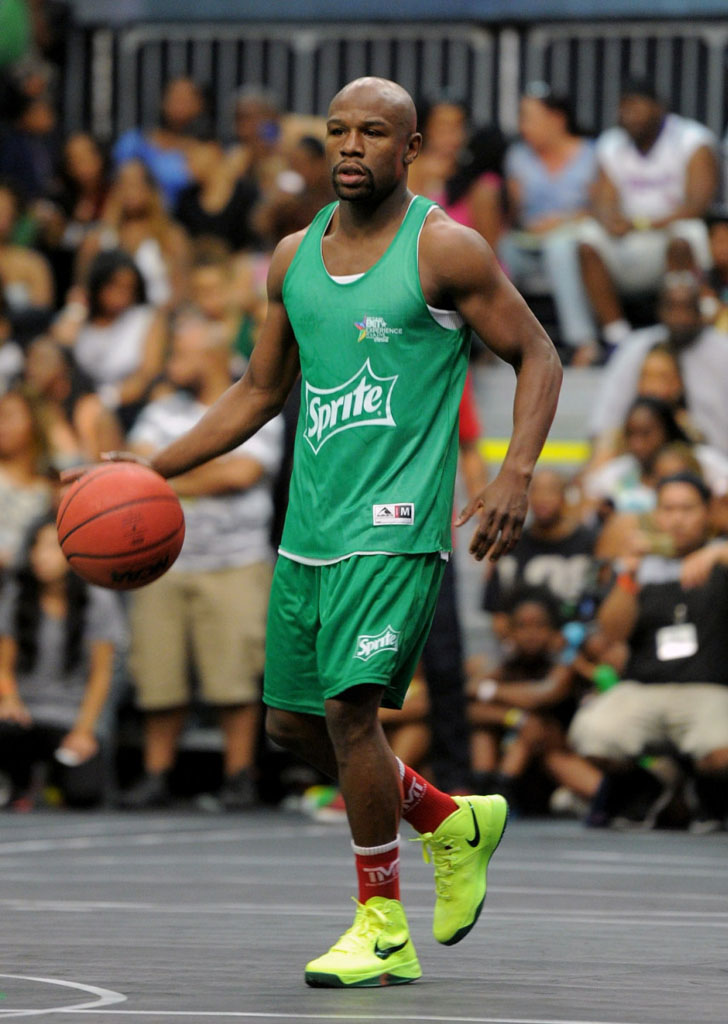 Floyd Mayweather wearing Nike Hyperfuse 2012 Brazil