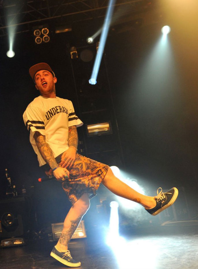 Mac Miller wearing Vans Era