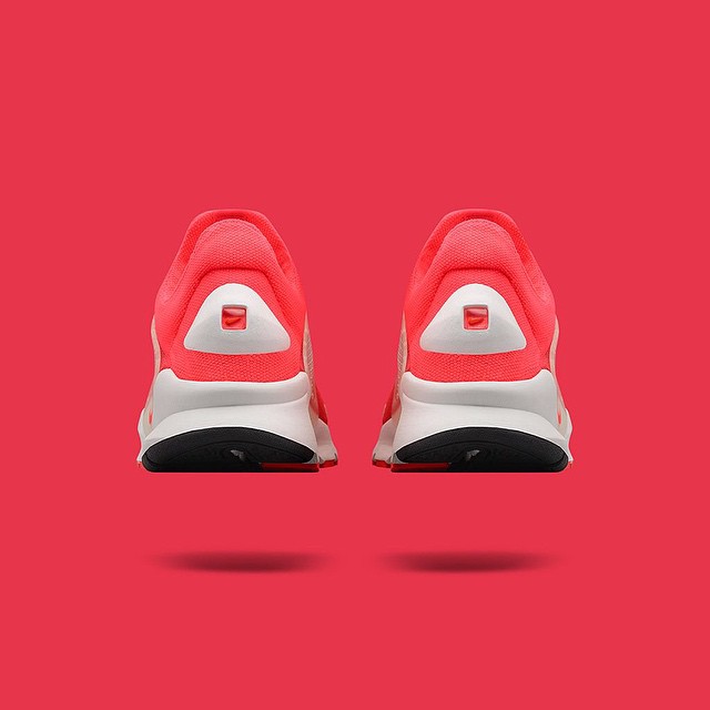 NikeLab Sock Dart Infrared (3)