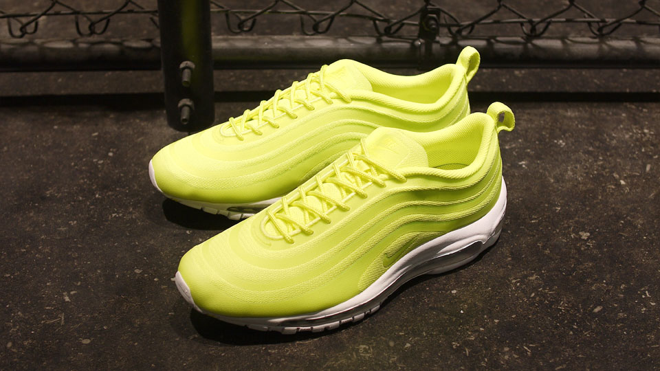 Nike air max 97 cvs men's 2025 yellow white sneakers