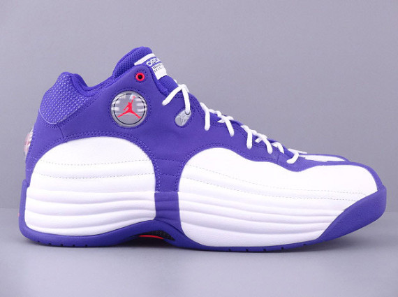 jordan jumpman team 1 release date