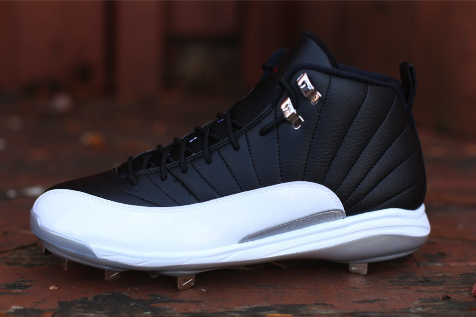 Air jordan store 12 baseball cleats