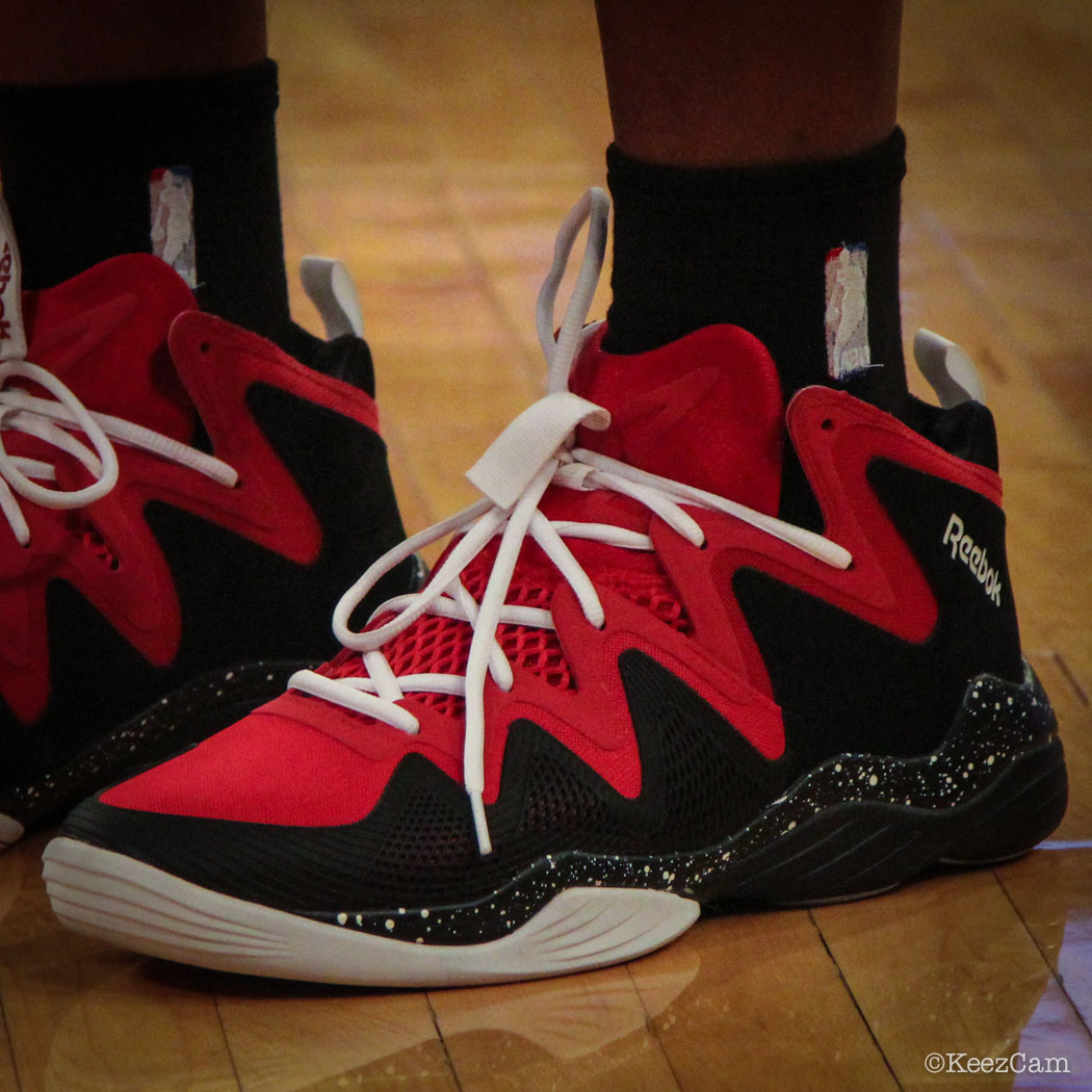 Andre Miller wearing Reebok Kamikaze 4