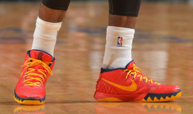 SoleWatch: Kyrie Irving Struggles in a 