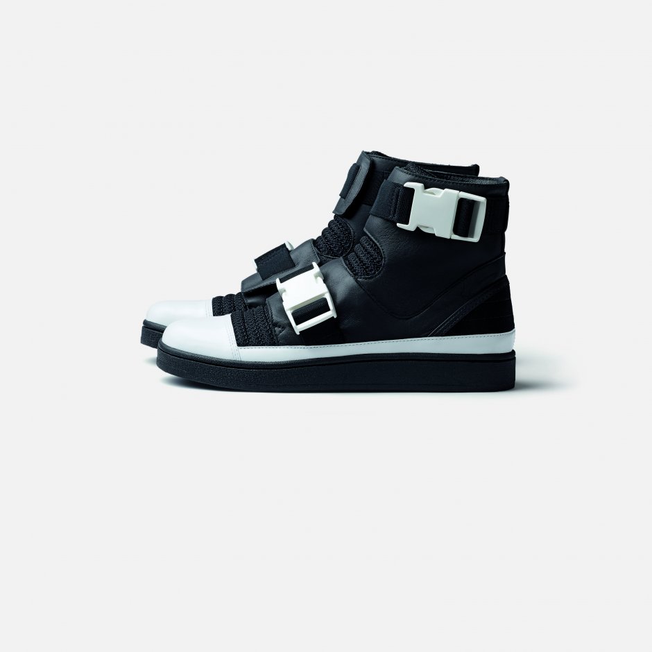 adidas slvr fashion mid strap