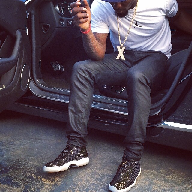 Dez Bryant wearing Air Jordan Future JBC