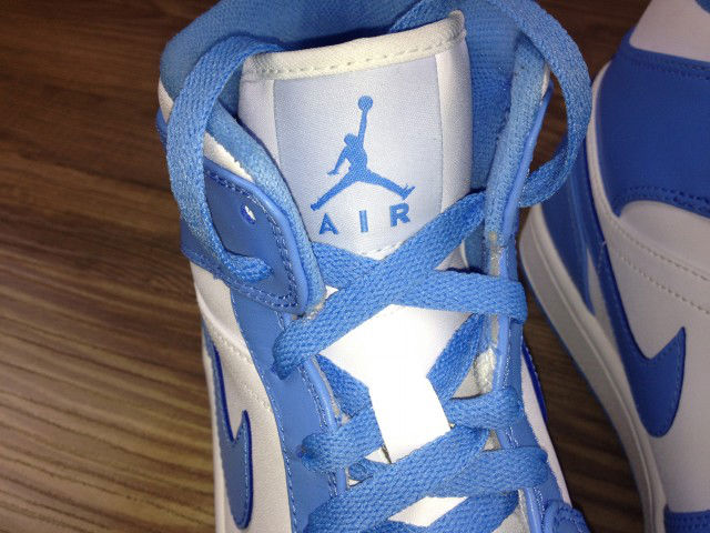 Air Jordan Retro I 1 UNC North Carolina 554724-106 (7)