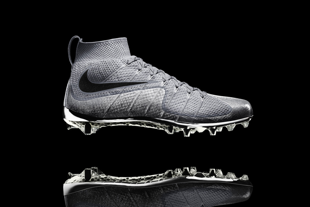 Nike Debuts Flyknit Cleats for the College Football Playoff
