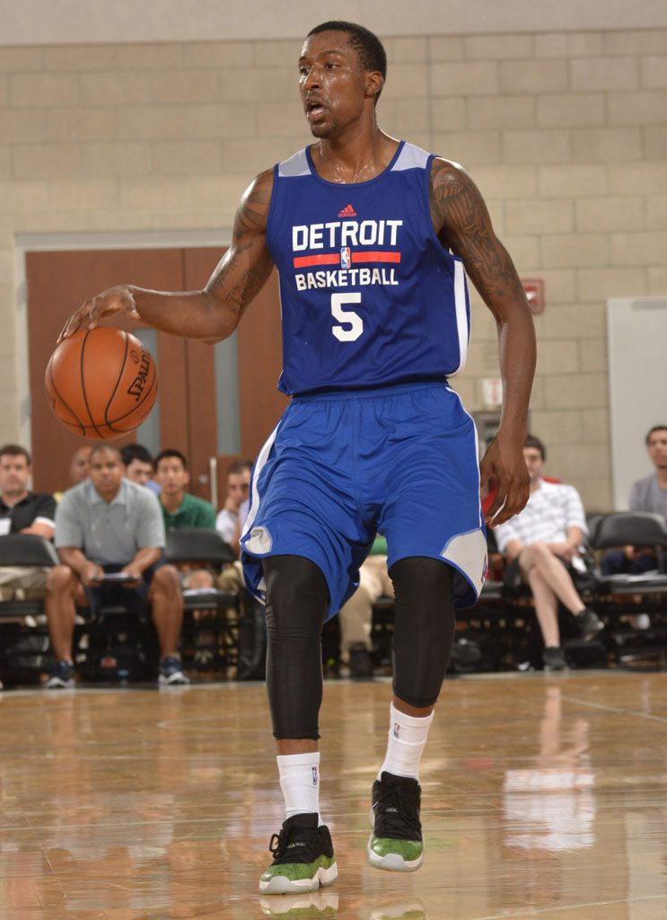 Kentavious Caldwell-Pope wearing Air Jordan XI 11 Low Green Snake