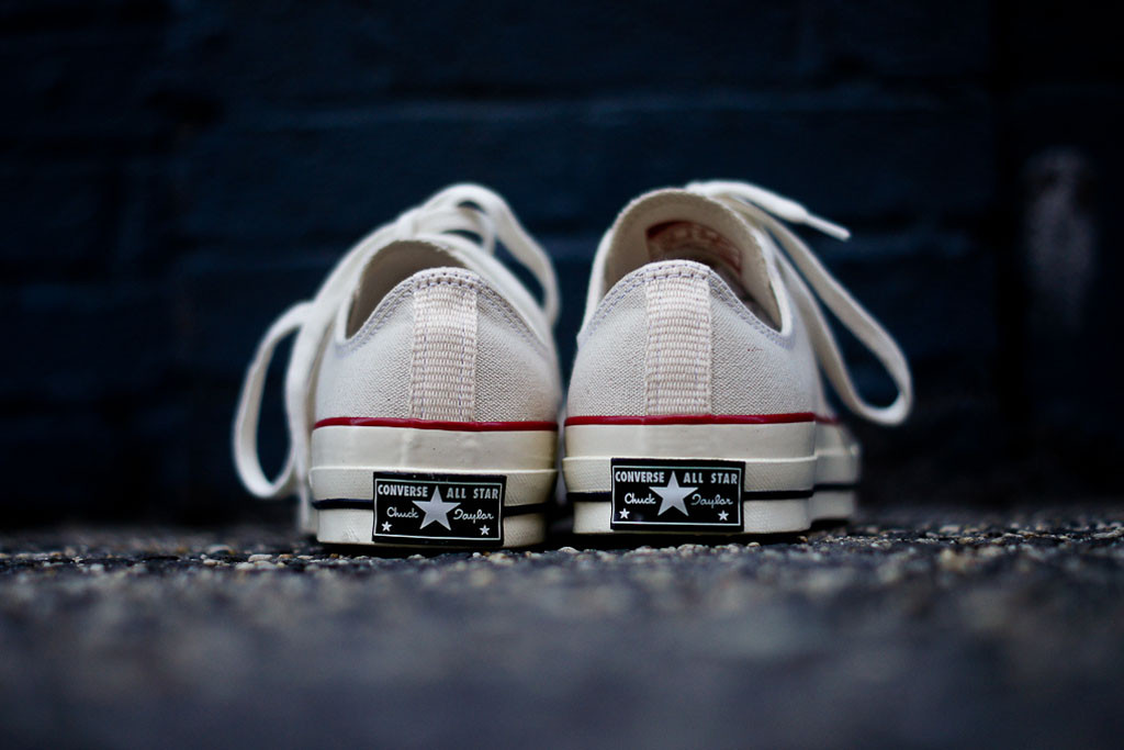 Converse hotsell white 1970