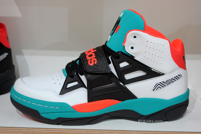 dikembe mutombo shoes 1993