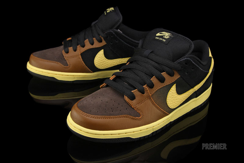 nike sb dunk low black and tan