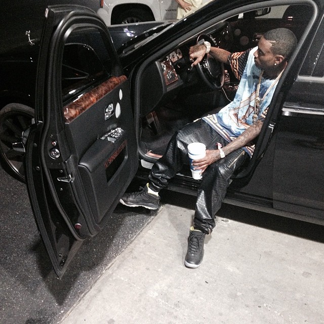 Soulja Boy wearing Air Jordan X 10 Venom Green